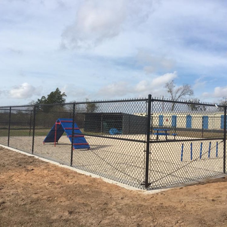 Fencing services in Bentonville, AR Fencing services in Bentonville, AR