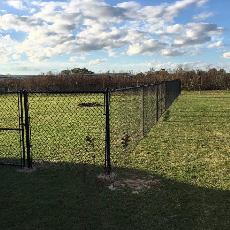 Fencing services in Bentonville, AR