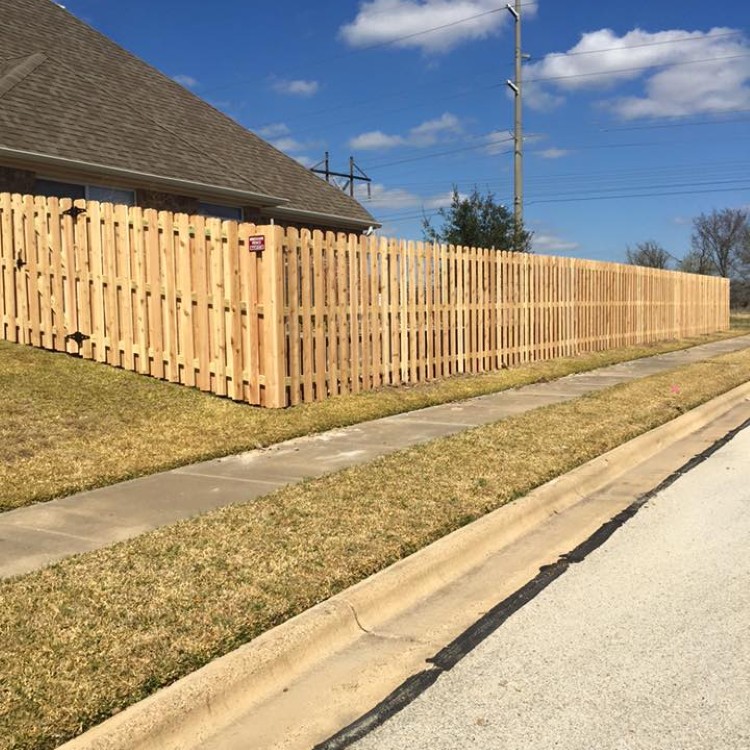 Fencing services in Bentonville, AR