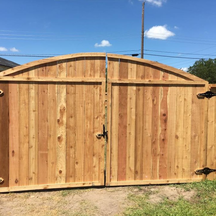 Fencing services in Bentonville, AR Fencing services in Bentonville, AR